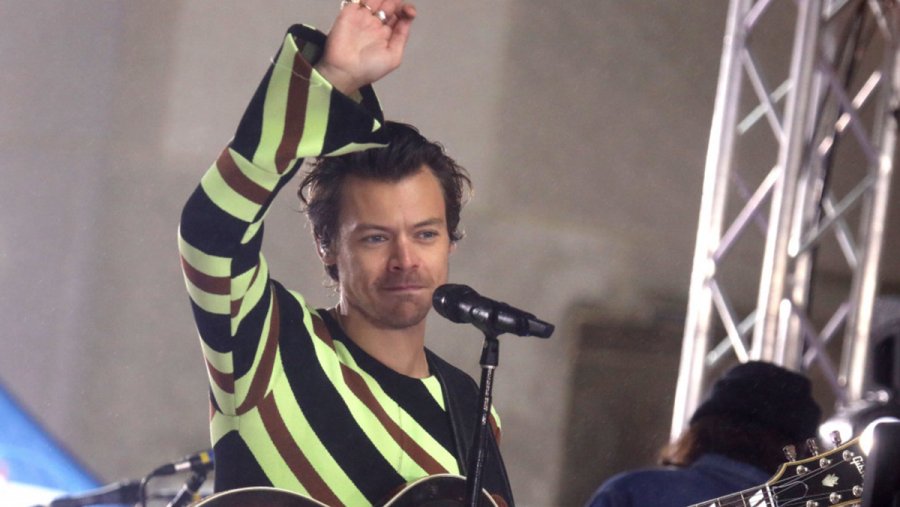 Harry Styles Receives Six Nominations at MTV Video Music Awards